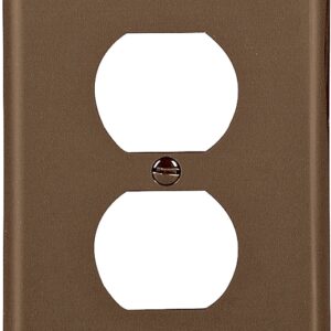 Eaton Wiring Devices PJ8B Series Duplex and Single Receptacle Wallplate, Mid-Size, 4-7/8 in L, 3-1/8 in W, 1-Gang, Brown